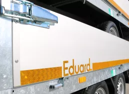 Neu! Eduard PKW Anhänger Auto Transporter Autoanhänger Tonnen Gesamtgewicht  3,1x1,6m Ladefläche Hochlader 13 Zoll ohne Rampen Stützen und Seilwinde, €  3.490,- (4720 Kallham) - willhaben